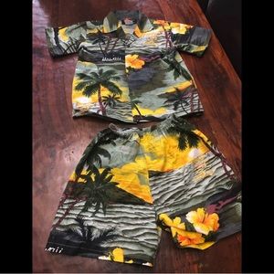Super fun Hawaiian outfit